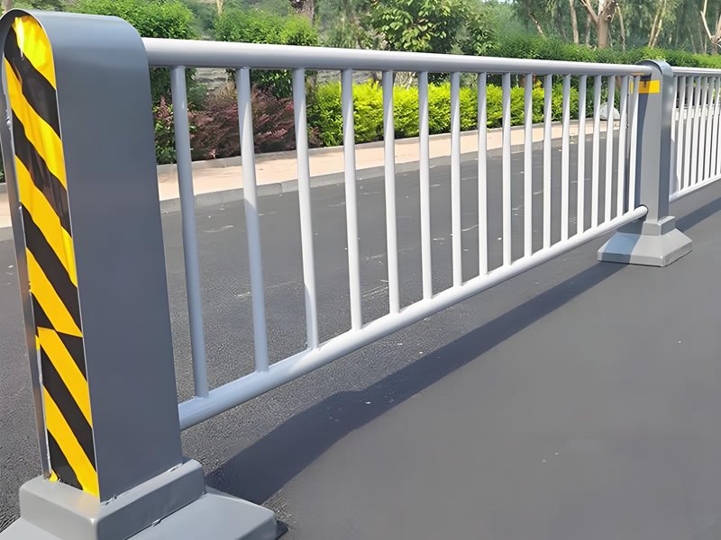 Galvanized Metal Steel Fence